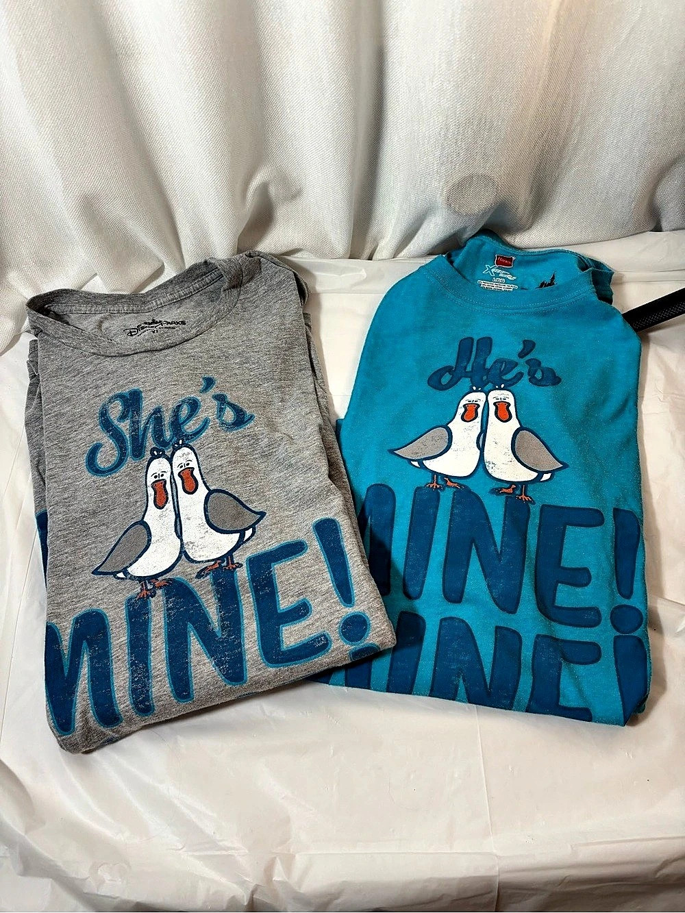 Disney Parks Finding Nemo Seagulls He's Mine T-Shirt Graphic Tees Blue & Gray XL